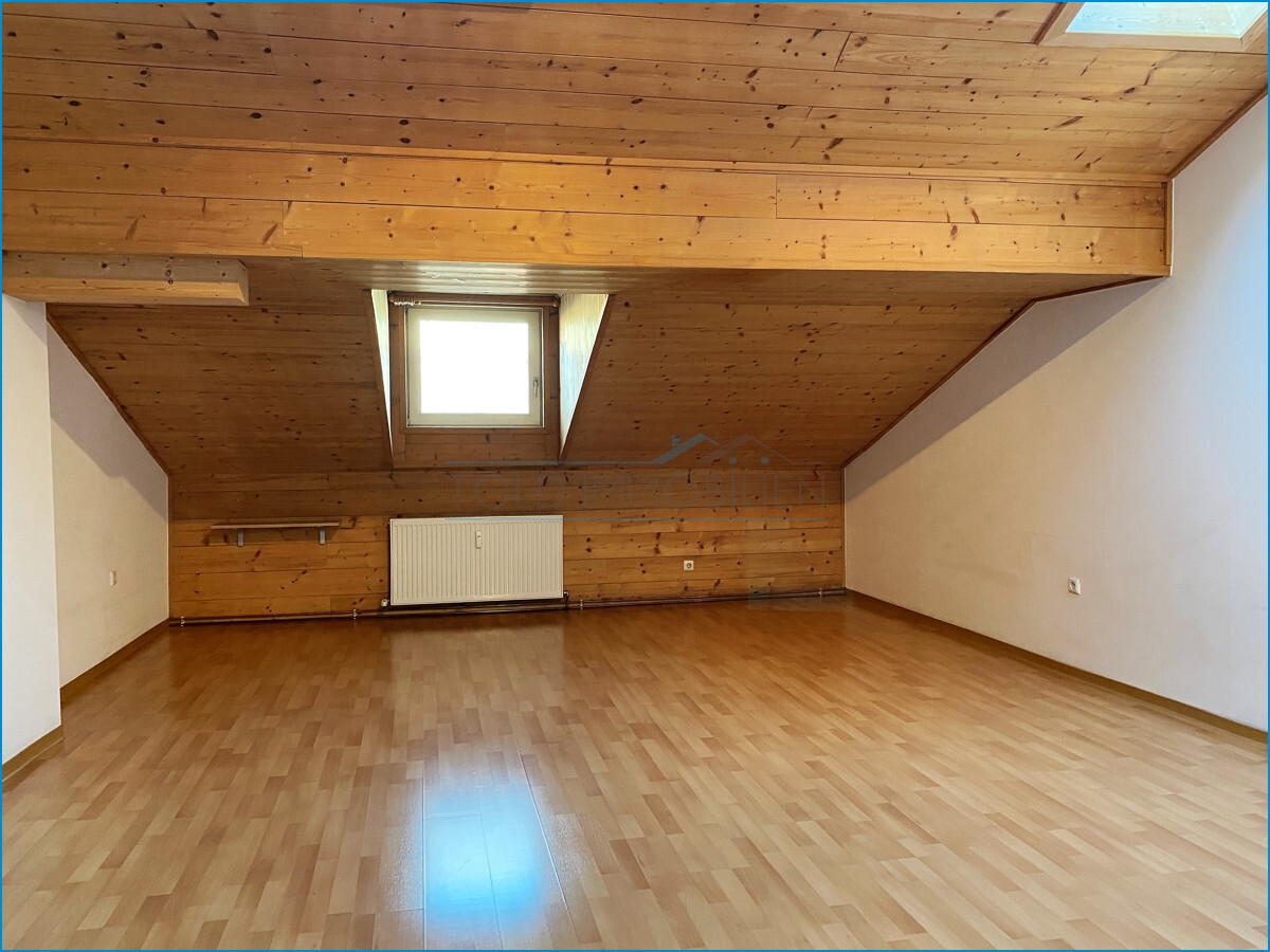Wohn-Schlafzimmer