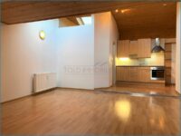 Dachgeschoß-Wohnung