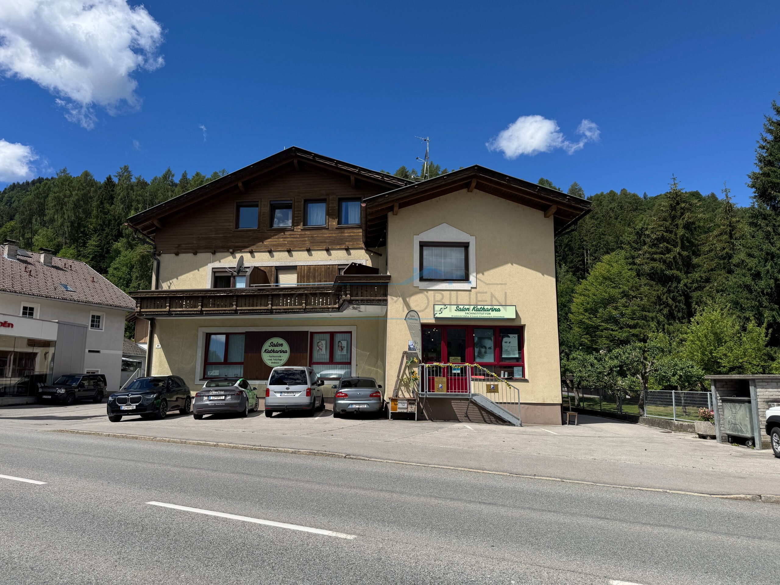 Wohneinheiten im 1. und 2. OG